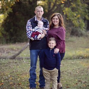 Meet your Posher, Holden